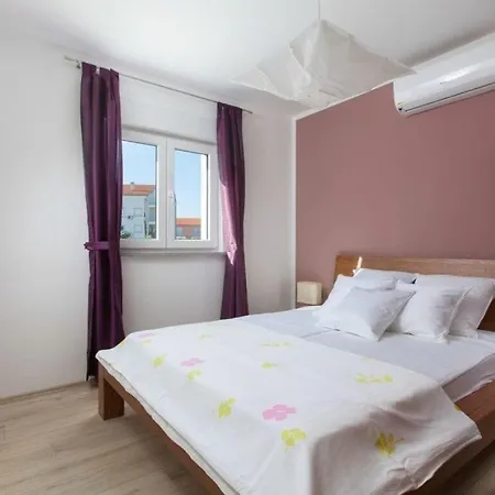 Villa Grey Soul Comfortable Holiday Medulin