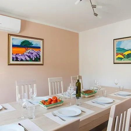Grey Soul Comfortable Holiday Villa *